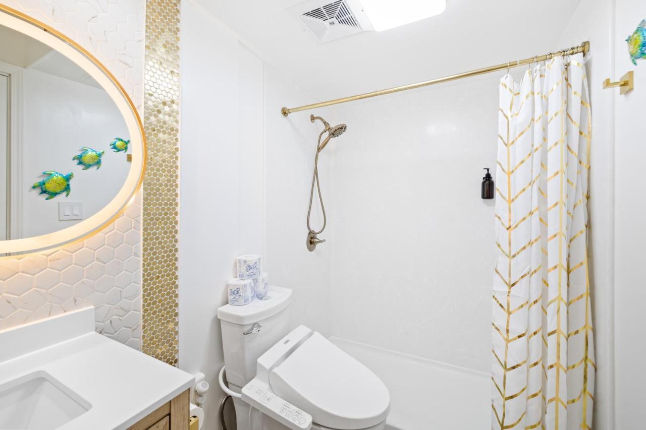 Huge Patio Washerdryer 1 Bedroom Banyan Free Parking 5 Min To Beach Honolulu Buitenkant foto